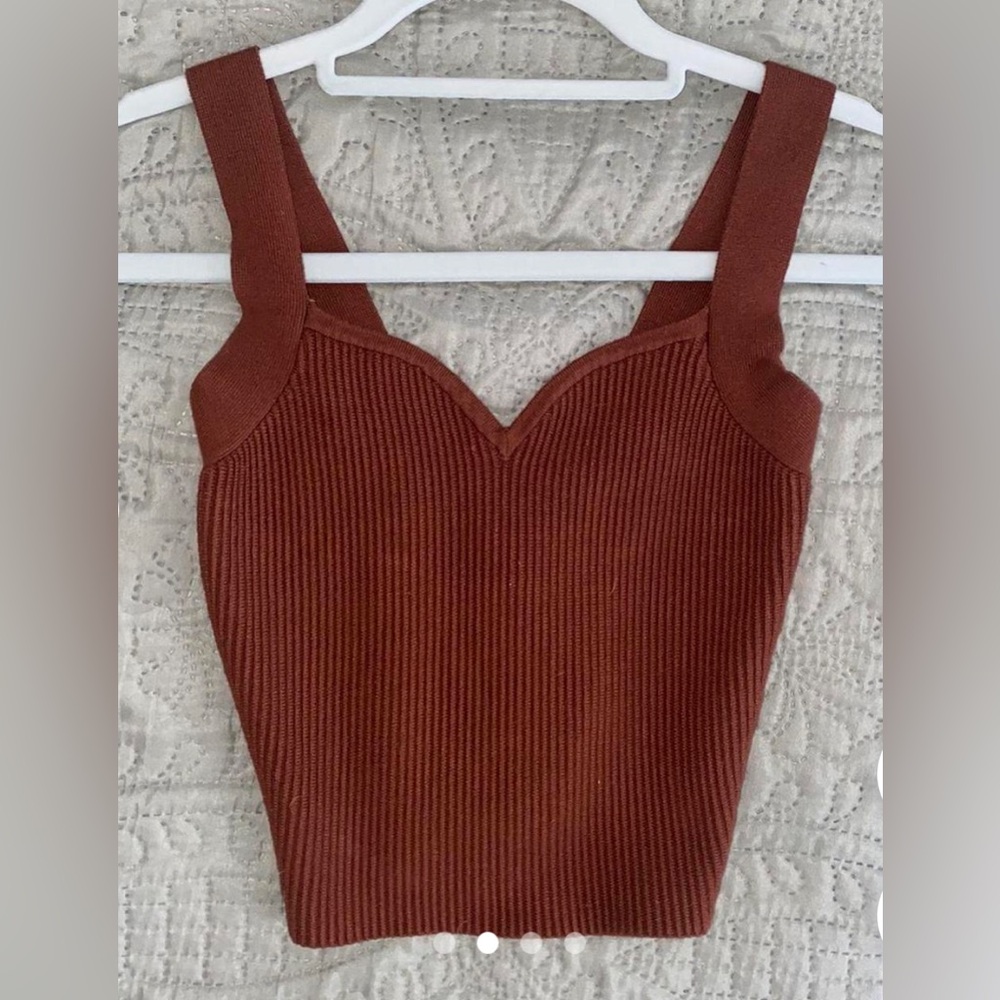 Abercrombie Sweetheart Ribbed Top